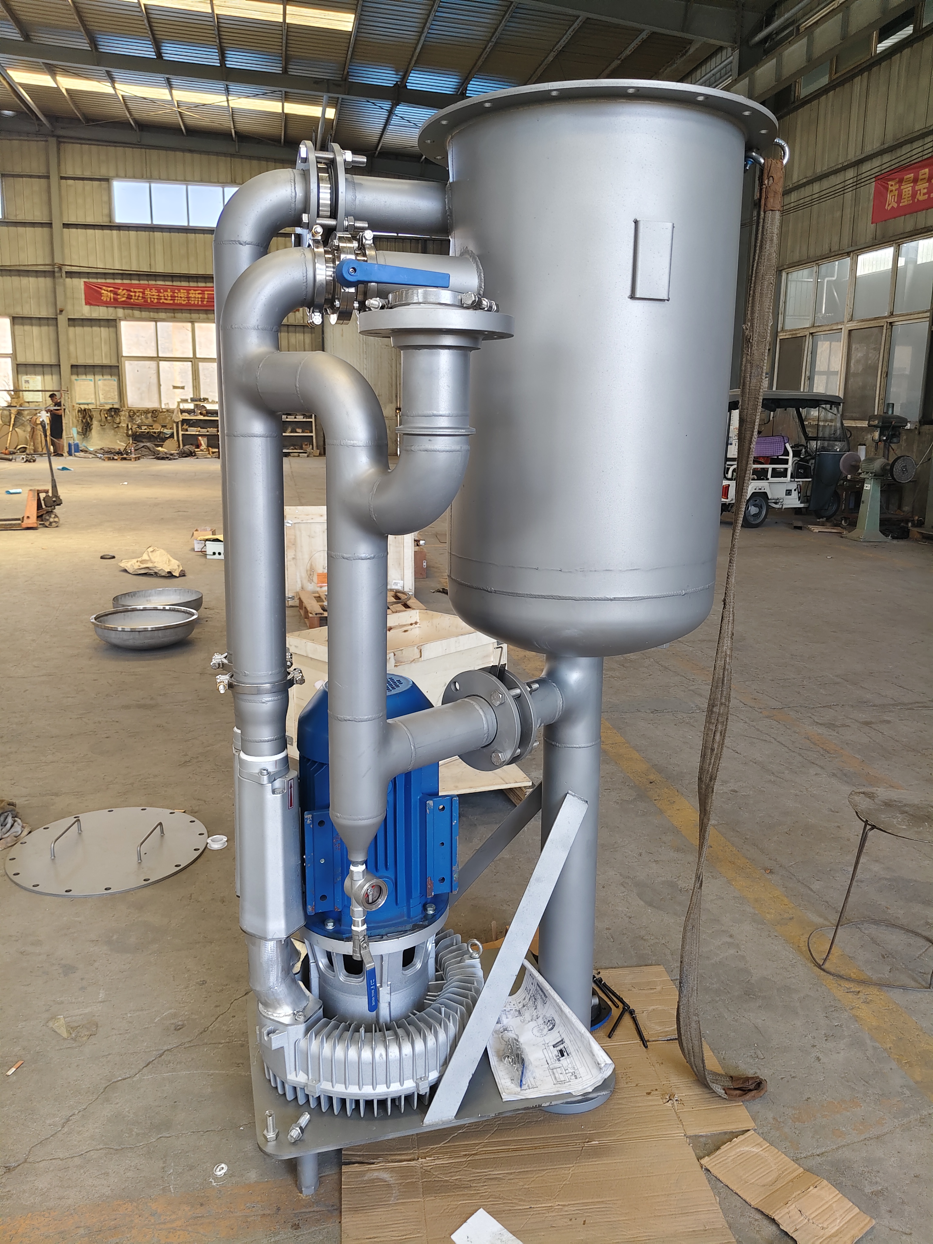 5.5kw防爆式油霧分離，500方風(fēng)機(jī)油霧分離器發(fā)貨送客戶手中，